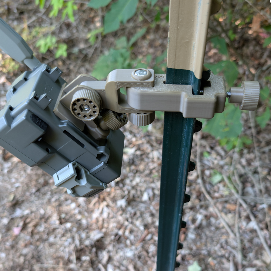 The ADK Edge 360 Rotating SPYPOINT T-Post Mount - The ADK APEX Mount