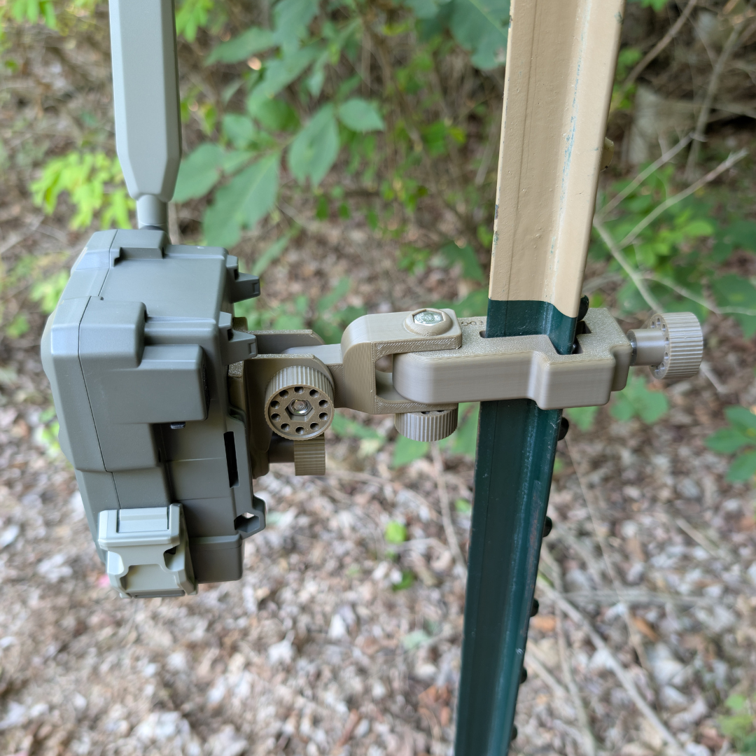The ADK Edge 360 Rotating SPYPOINT T-Post Mount - The ADK APEX Mount